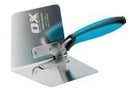 OX Pro Dry Wall Internal Corner Trowel 102 X 127mm P013001, OX, PRO, DRY, WALL, INTERNAL, CORNER, TROWEL, 102, X, 127MMFEATURESFLEXIBLE, STAINLESS, STEEL, BLADESTRONG, ALUMINIUM, MOUNTINGFLEXES, 90°, CORNERSDURAGRIP, HANDLE, FOR