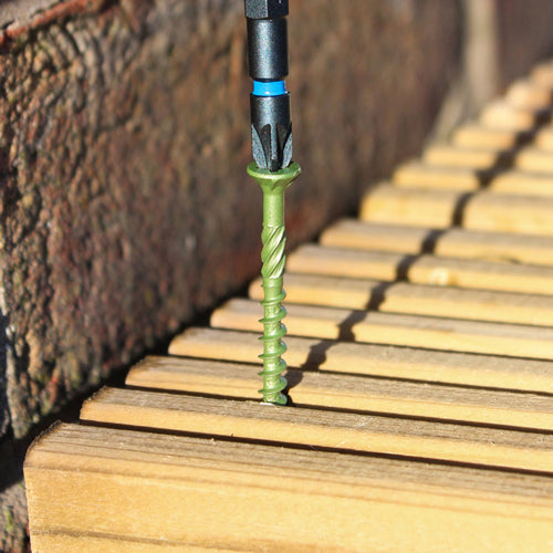 Decking Screw PZ2 - Green 4.5 x 50 - 200 P  50TDECK, TIMCO, DECKING, SCREWS, COUNTERSUNK, EXTERIOR, GREEN, 4.5, X, 50AN, ECONOMIC, HIGHLY, EFFECTIVE, SOFTWOOD, DECKING, SCREW, PLATED, WITHSTAND, TO, 500, HOURS